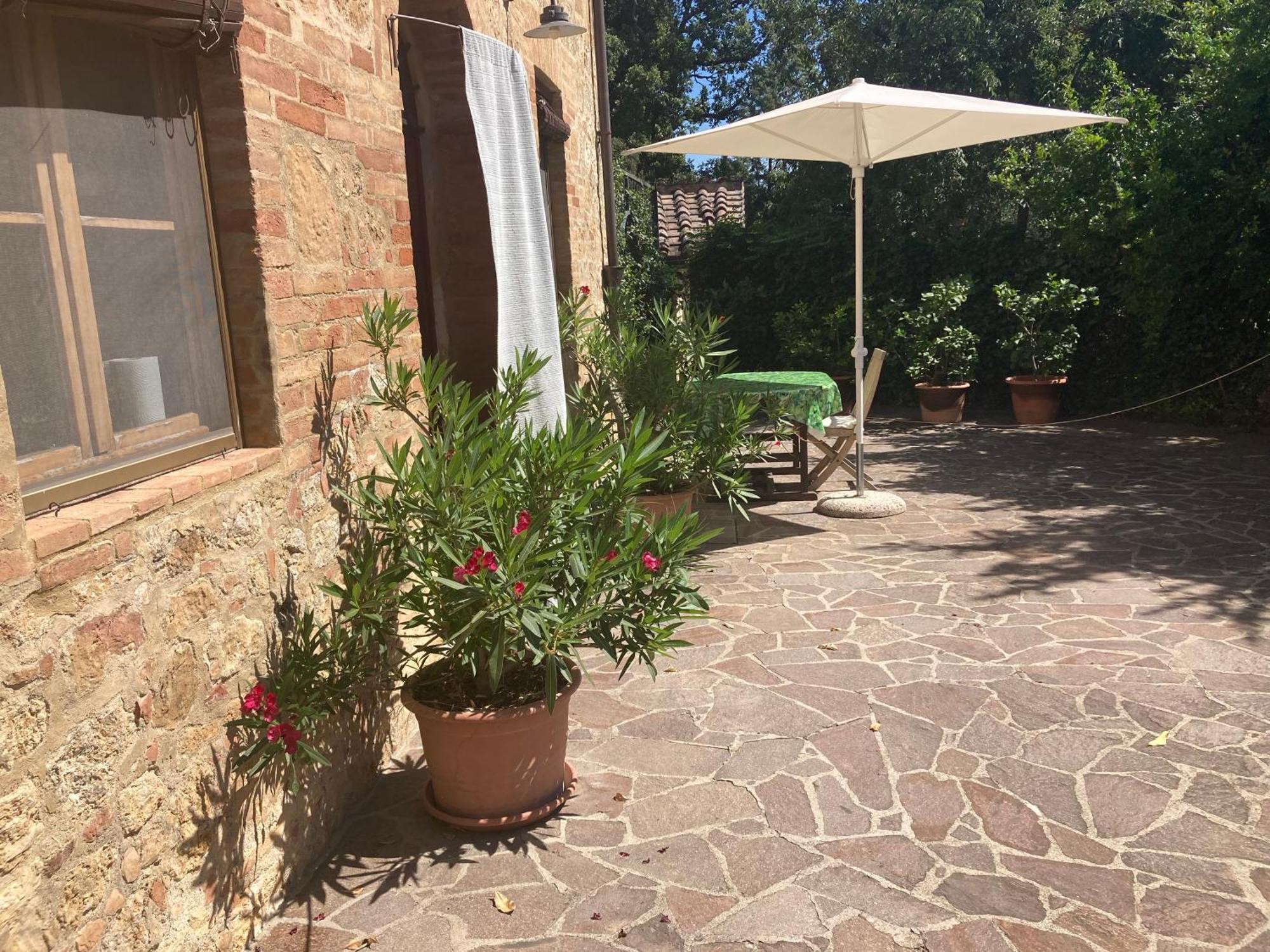 La Vigna Agriturismo Villa Сиена Екстериор снимка